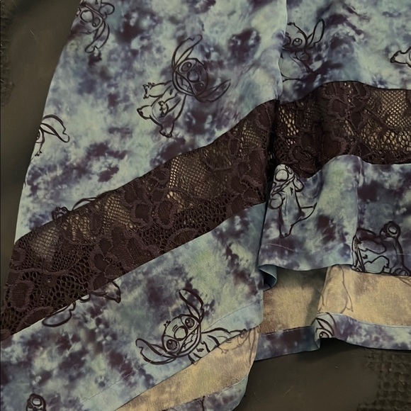 Disney Lilo & Stitch Blue Sleeveless Tank Top with Lace. - Picture 3 of 8